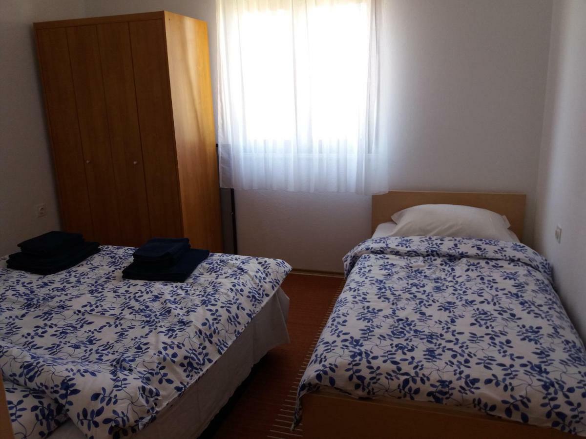 Apartman Nin-Dodo Exteriér fotografie
