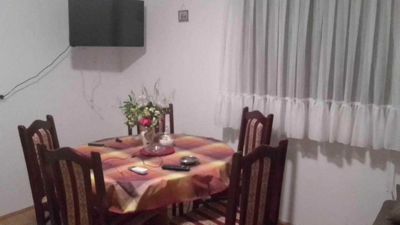 Apartman Nin-Dodo Exteriér fotografie
