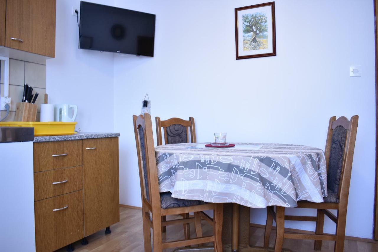 Apartman Nin-Dodo Exteriér fotografie
