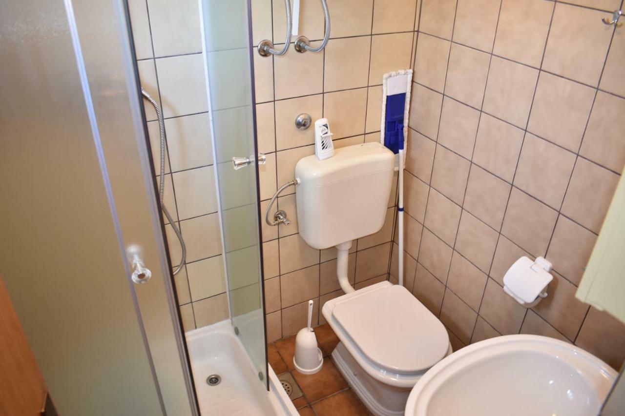 Apartman Nin-Dodo Exteriér fotografie